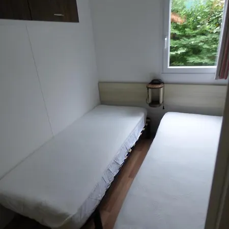 Campsite Mobil Dans 5 Etoiles *